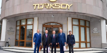 5bc13c3c-6090-40e8-b8ac-a79d33773fdb