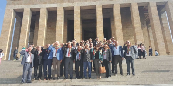 Anıtkabir’den Mehmetçiğe Selam