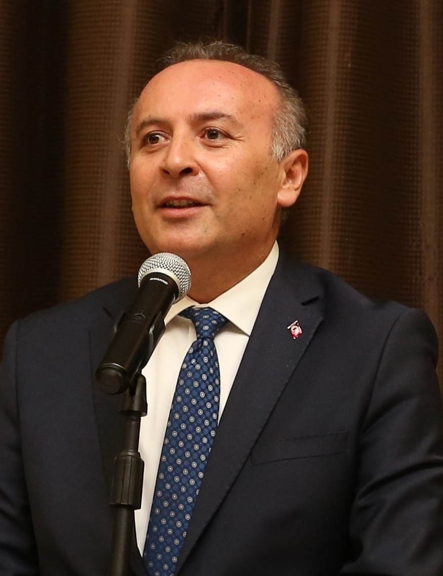 Prof. Dr. Nezir Temur 31 34