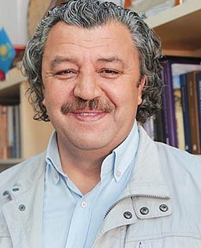 Prof. Dr. Turgut Tok 33 36