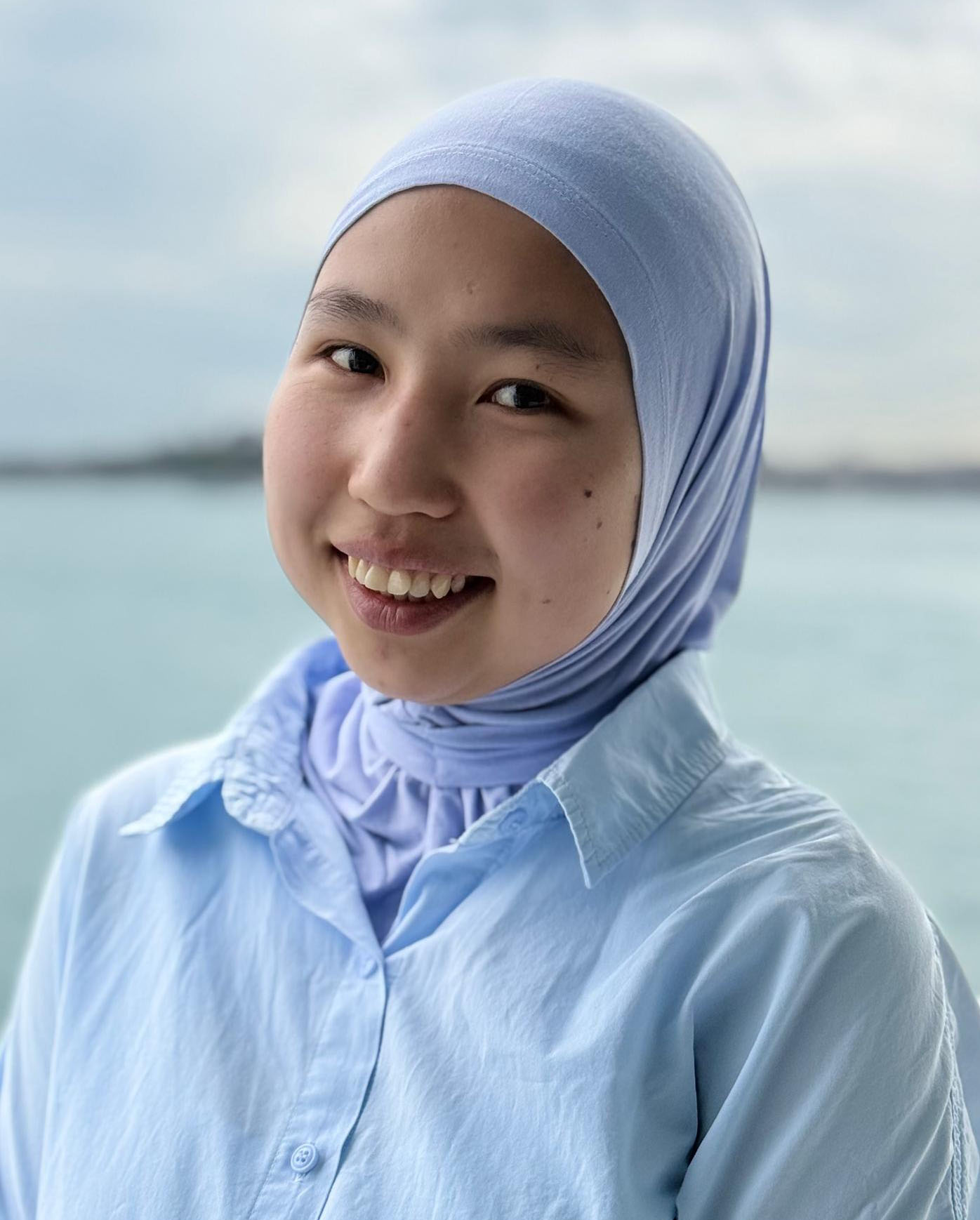 Elina Sabirova Bacılar